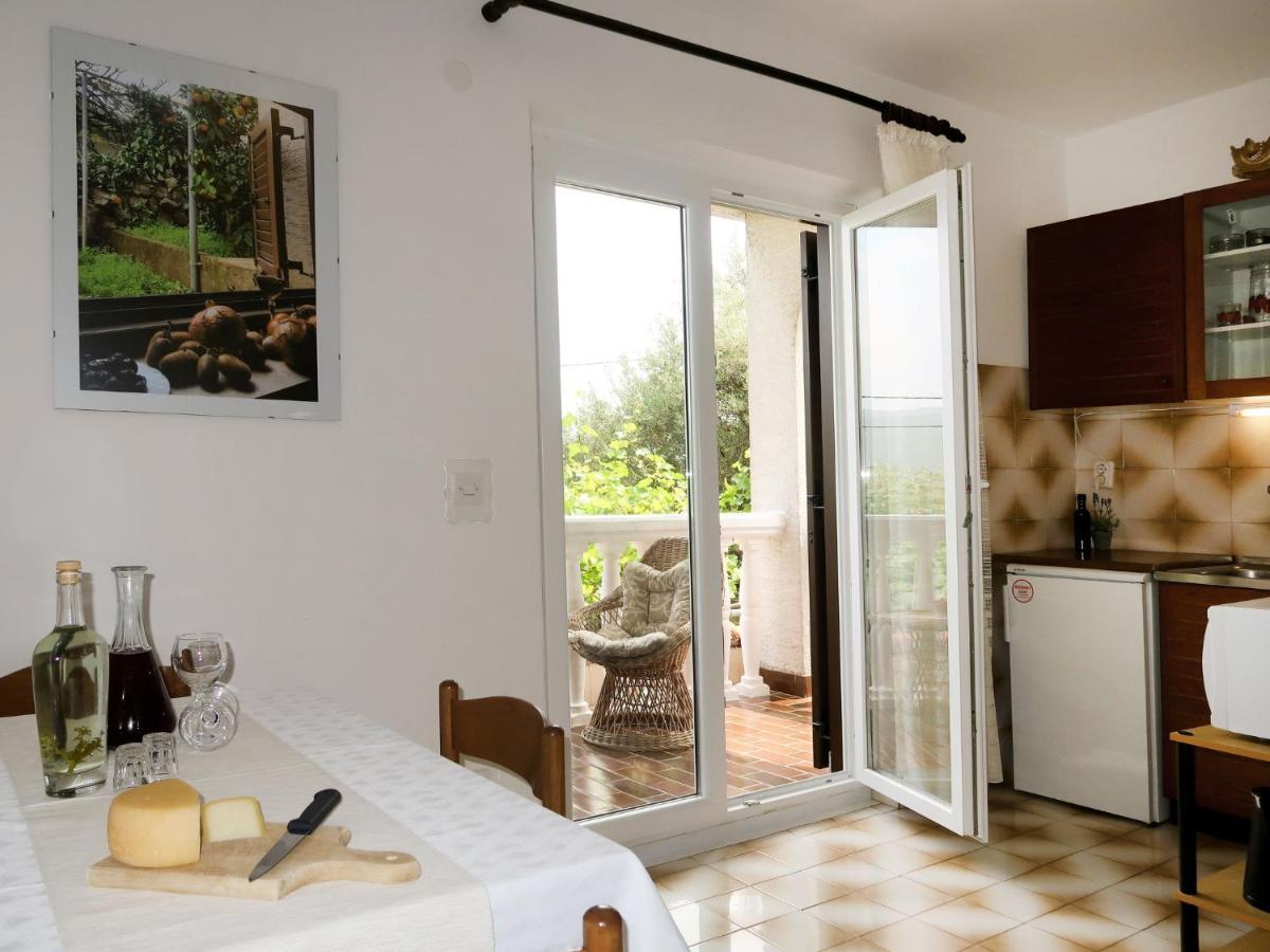 Apartment Meri - Krk211 By Interhome Kornić Exterior foto